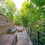 Dom wakacyjny In Tournai With Forest View *