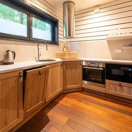 Σπίτι διακοπών In Tournai With Forest View Antoing