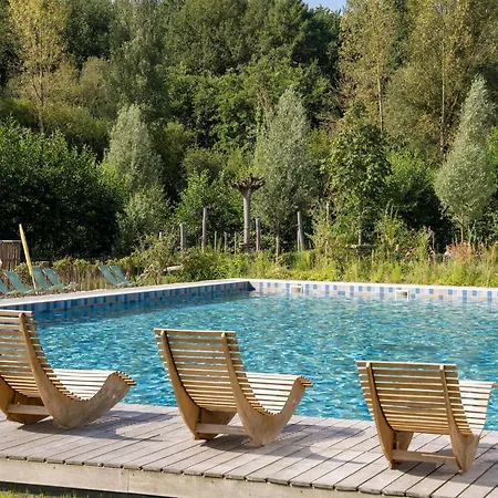 In Tournai With Forest View