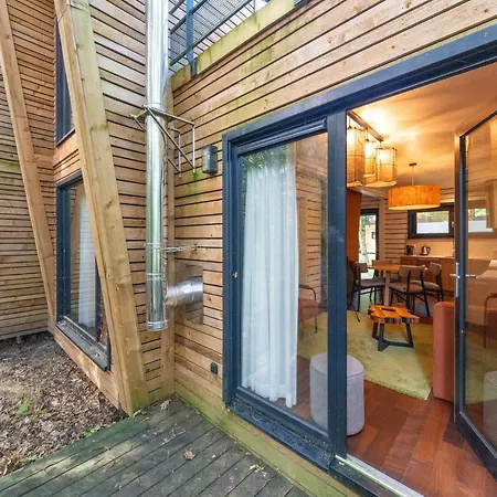 In Tournai With Forest View