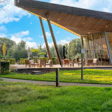 Dom wakacyjny In Tournai With Forest View