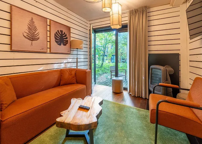 度假居 In Tournai With Forest View